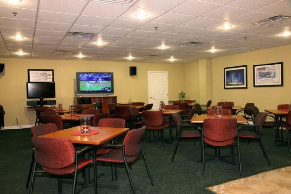 Jockey Club Suites image 15
